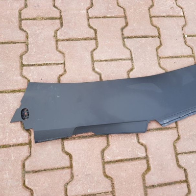 Osłona obudowa tunelu prawa Passat B8 3G2863046
