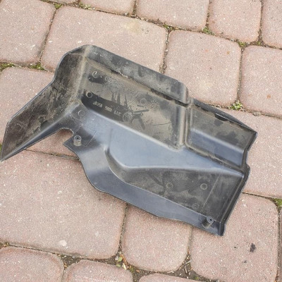 Osłona pasa przedniego Skoda Superb II 3T1815159F