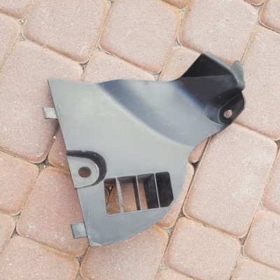 Osłona plastik VIVARO TRAFIC PRIMASTAR 8200410458