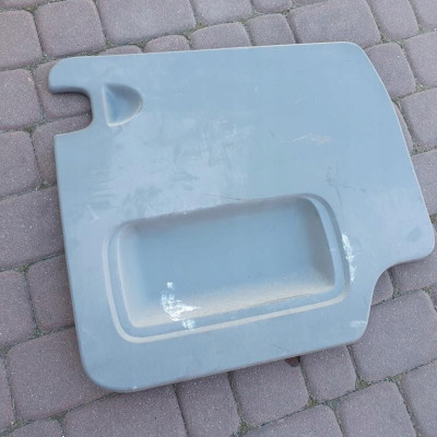 Osłona tapicerka prawa tył drzwi VIVARO TRAFIC