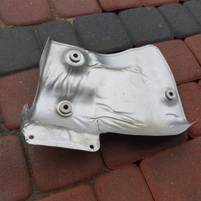 Osłona termiczna 1.4T Opel Astra K 5 IV 12657772