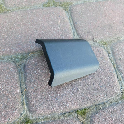 Osłona zaślepka kanapy tył Opel Corsa E 13240696