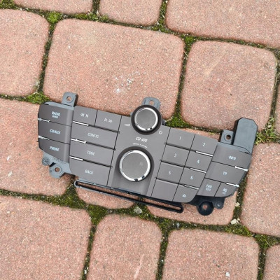 Panel klimatyzacji brąz Opel Insignia 13321293