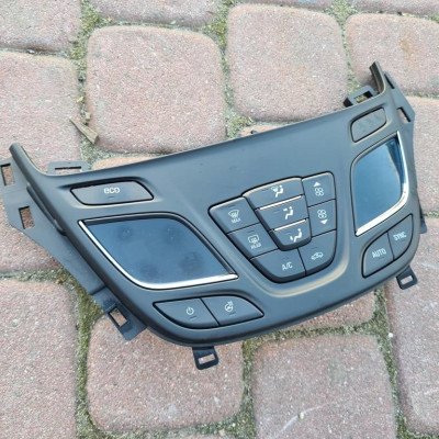Panel klimatyzacji nawiew Opel Insignia 26202373