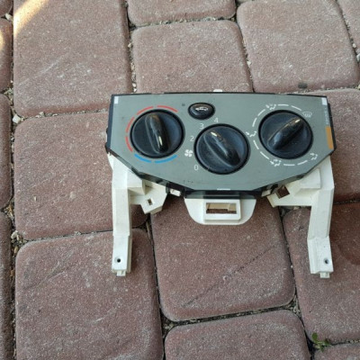 Panel klimatyzacji nawiewu dmuchawa VIVARO TRAFIC