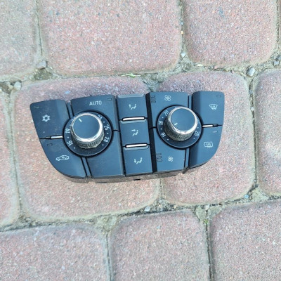 Panel klimatyzacji nawiewu Opel Meriva B 13343707