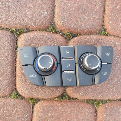 Panel klimatyzacji Opel Astra J IV 13346092
