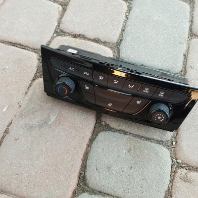 Panel klimatyzacji Opel Astra K V 39042439