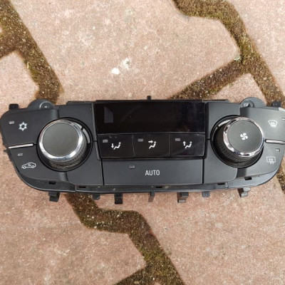 Panel klimatyzacji Opel Insignia 13273095