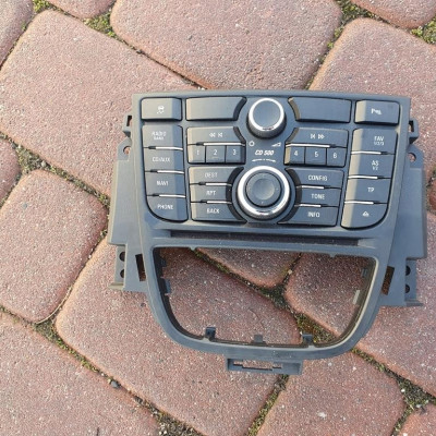 Panel radia CD500 Opel Astra J IV 13346052