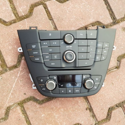 Panel radia klimatyzacji Opel Insignia NAVI900