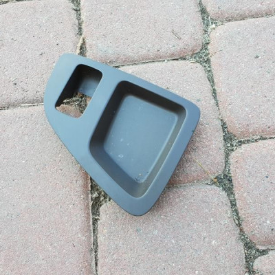 Panel tunelu brązowy Opel Insignia 13273682