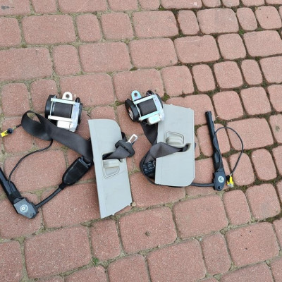 Pas pasy napinacz napinacze Opel Astra J