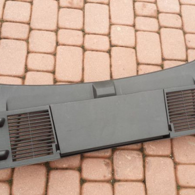 Pas tylny obudowa bagaznika osłona Astra J IV GTC