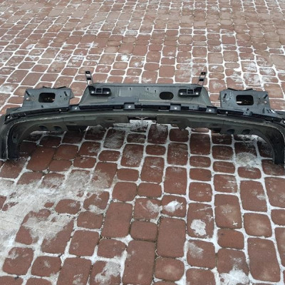 Pas tylny wanna dupa bagaznik belka Opel Insignia