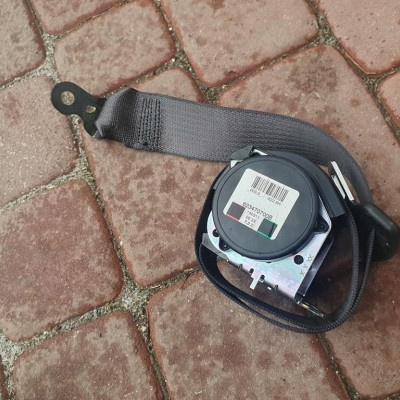 Pas tył tylny środkowy Opel Astra J IV 13380241