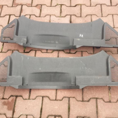 Pas wzmocnienie osłona bagaznika Opel Astra H GTC