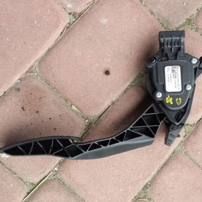 Pedał gazu diesel Zafira C TOURER