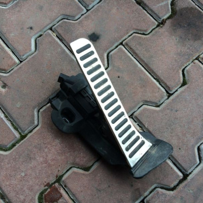 Pedał gazu pedały Audi S3 8p 8p0