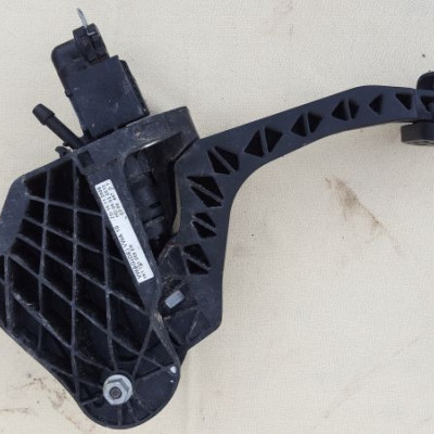 PEDAŁ SPRZĘGŁA SEAT VW SKODA AUDI 1K1721059ER