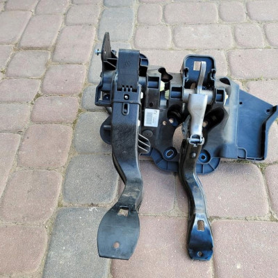Pedały komplet EUROPA Opel Corsa E 13460908