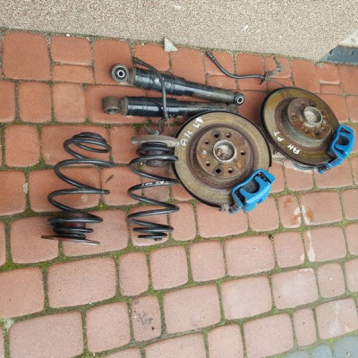 Piasta zwrotnica zacisk OPC Astra H III VXR