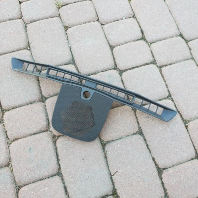 Plastik obudowa głosnika Opel Insignia 13274843