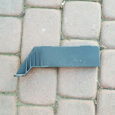 Plastik obudowa komory Opel Insignia B 84127773