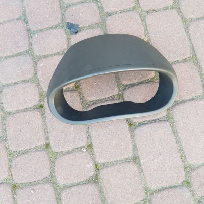 Plastik obudowa licznika Opel Corsa D 13205180