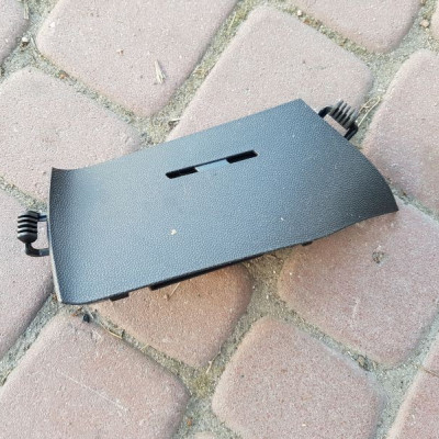 Plastik obudowa Opel Corsa D 13315870