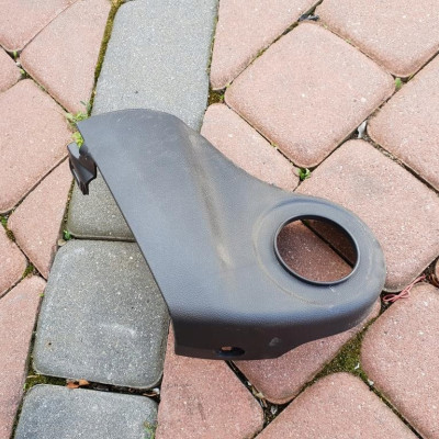 Plastik obudowa osłona fotela Opel Insignia B