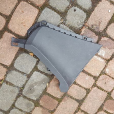 Plastik obudowa osłona Opel Astra J IV 1711121