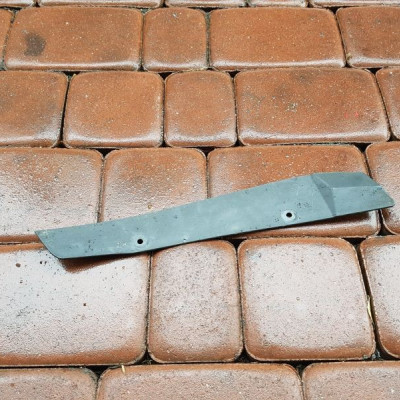 Plastik obudowa osłona Opel Astra J IV 4 13441415