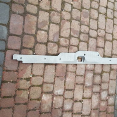 Plastik obudowa tylna Vivaro Primastar 8200943123