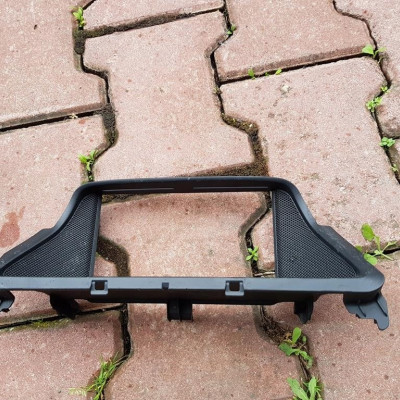 Plastik obudowa wyświetlacza Mercedes CLS W218