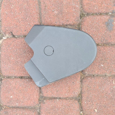 Plastik osłona fotela lewa Opel Mokka ATZ90602