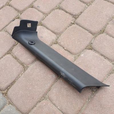 Plastik osłona klapy tył BMW i3 7315766