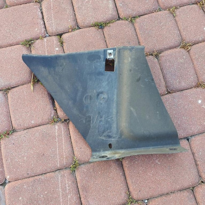 Plastik osłona nadkole Vivaro B Trafic III