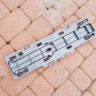 Plastik podstawa Vivaro B Trafic III 769F40393R