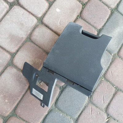 Plastik schowek deski Skoda Superb II 3T1857923