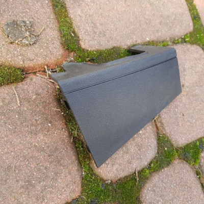 Plastik wnętrze obudowa Opel Zafira C 13325209