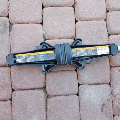 Podnośnik lewarek zestaw naprawczy Opel Insignia