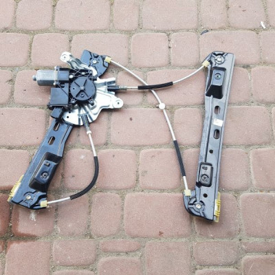 PODNOŚNIK SZYBY PRAWY PRZÓD OPEL INSIGNIA 20952453