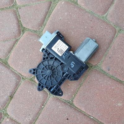 Podnośnik szyby Vivaro B Trafic III 128001492-04A