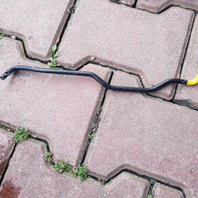 Podpora uchwyt maski Opel Corsa D