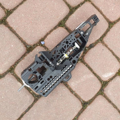 Podstawa klamki drzwi prawy tył Renault Captur