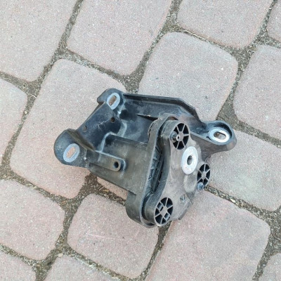 Podstawa mocowanie pompy ABS Mercedes CLS W218