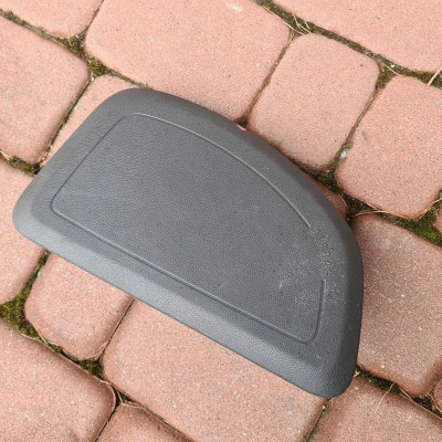 Poduszka fotelówka airbag Opel Corsa D 13213584