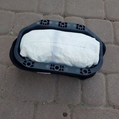 Poduszka pasażera AIRBAG Opel Astra J IV 13381056