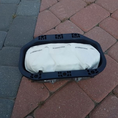 Poduszka pasażera AIRBAG Opel Zafira C 13381058